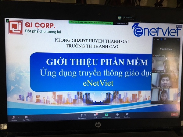 Cán bộ, giáo viên, nhân viên Trường Tiểu học Thanh Cao tham dự tập huấn Enetviet